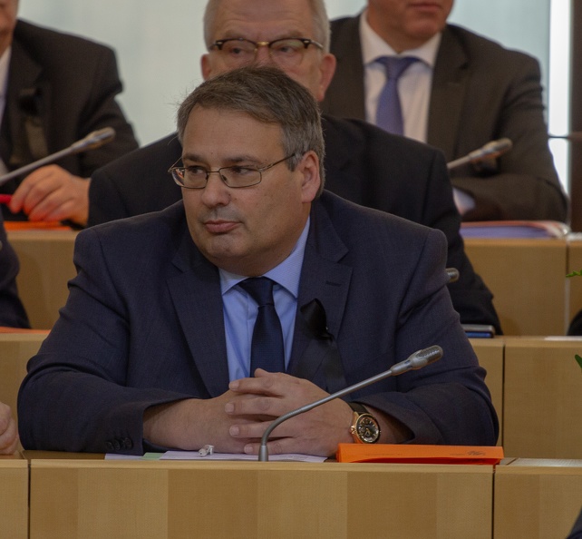 2019-01-18_Konstituierende Sitzung Hessischer Landtag AfD Rahn_3610.jpg