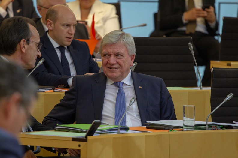 2019-01-18_Konstituierende Sitzung Hessischer Landtag Bouffier_3867.jpg