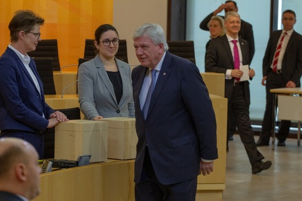 2019-01-18 Konstituierende Sitzung Hessischer Landtag Bouffier 3934