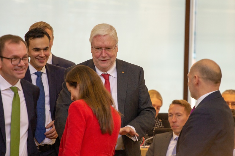 2019-01-18_Konstituierende Sitzung Hessischer Landtag FDP Hahn_3832.jpg