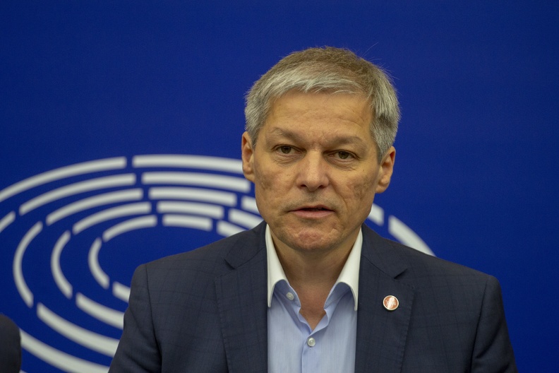 2019-07-03_Dacian Cioloș_MEP-by Olaf Kosinsky-8149.jpg