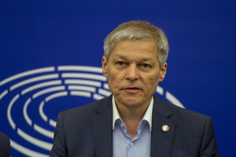 2019-07-03_Dacian Cioloș_MEP-by Olaf Kosinsky-8150.jpg