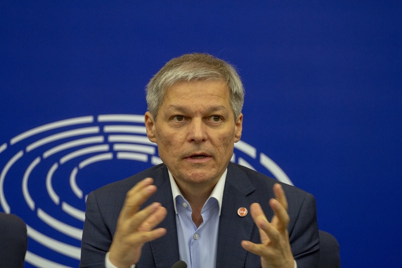 2019-07-03_Dacian Cioloș_MEP-by Olaf Kosinsky-8158.jpg