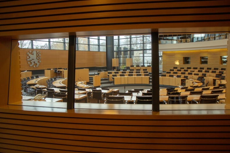2018-12-20 Plenarsaal Thüringer Landtag-3352.jpg